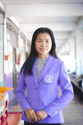 นางพินทอง กอมะณี